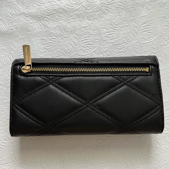 Michael Kors Jet Set Travel Large Trifold Wallet Black Quilted - Picture 3 of 3